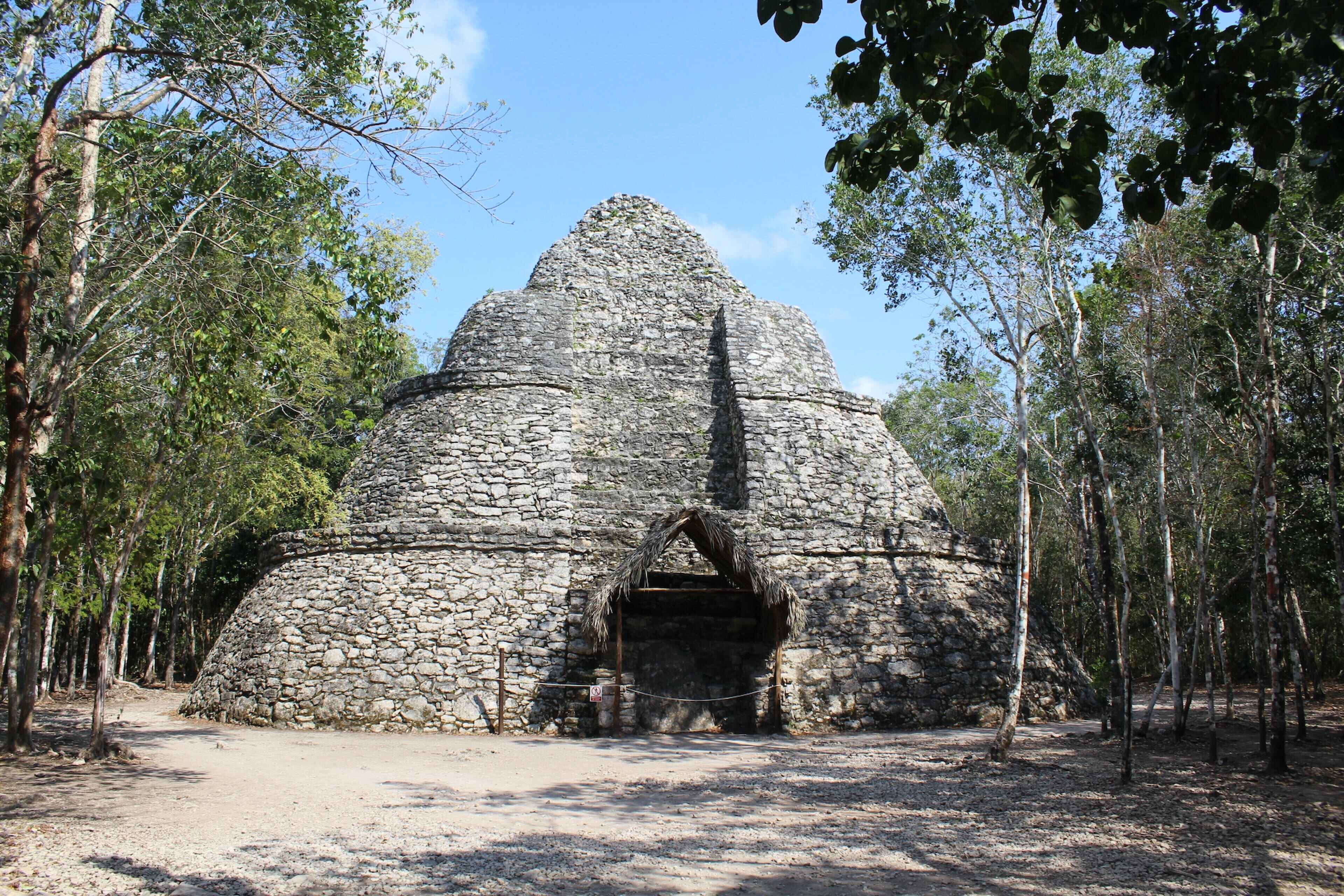Cobá ruins pyramid