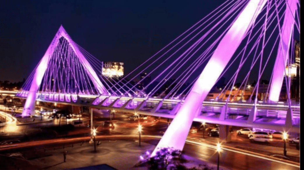 Discover Beautiful Guadalajara at Night